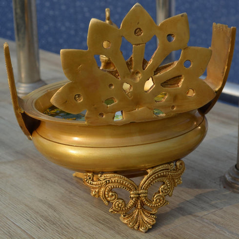 Brass Peacock Design Pot 2.6kg